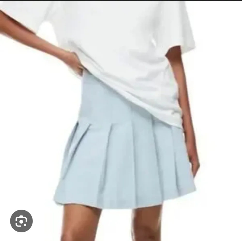 American Eagle Light Blue Pleated Mini Skirt 4 Reg